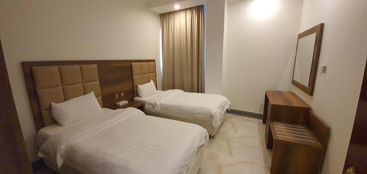 Al Deafah Hotel Apartment الضيافة للشقق الفندقية 阿尔布亚米 外观 照片