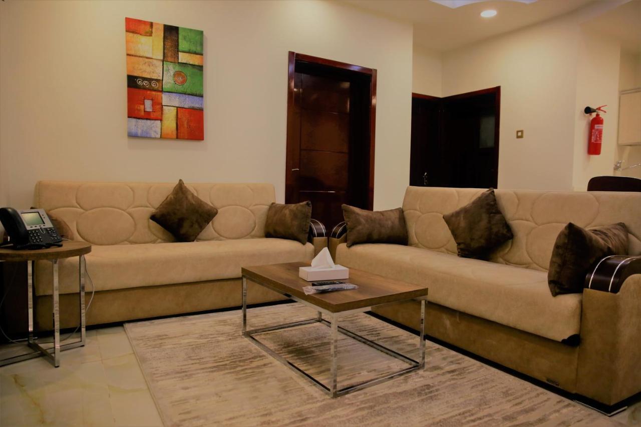 Al Deafah Hotel Apartment الضيافة للشقق الفندقية 阿尔布亚米 外观 照片