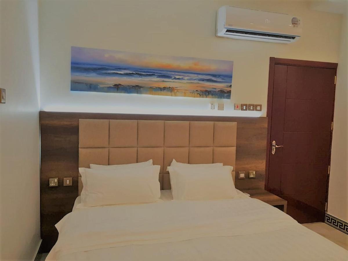 Al Deafah Hotel Apartment الضيافة للشقق الفندقية 阿尔布亚米 外观 照片
